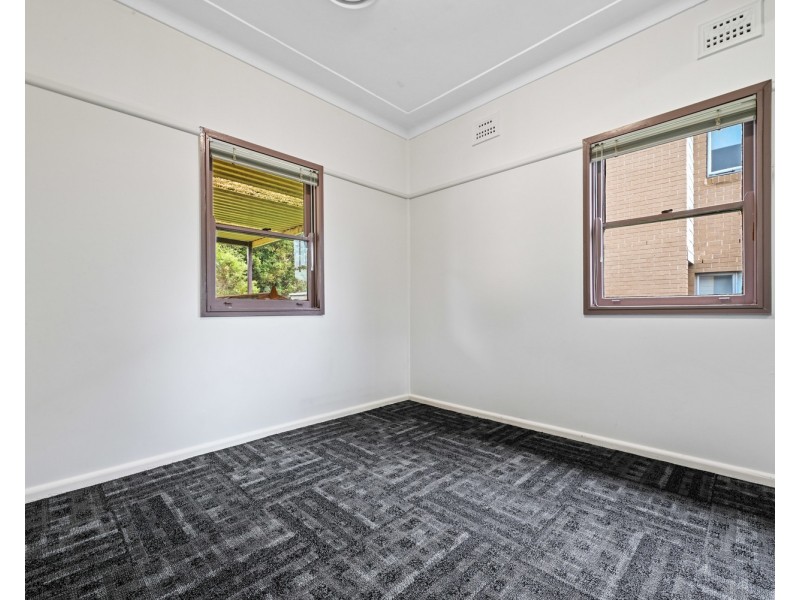 7 Burtenshaw Avenue, Panania NSW 2213