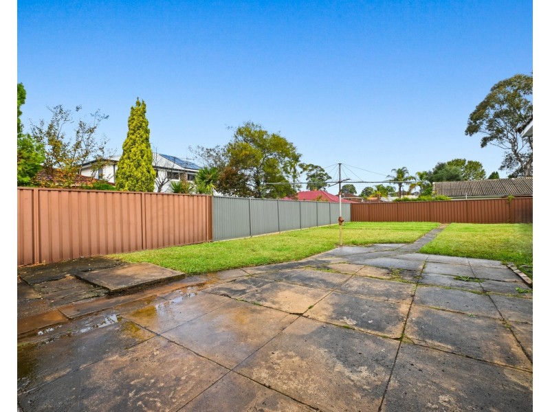 1 Bell Street, Panania NSW 2213