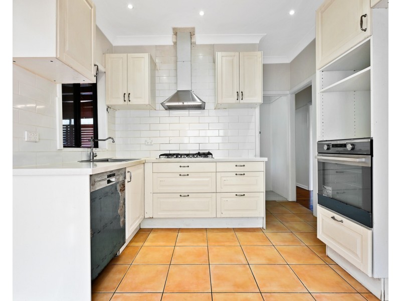 27 Uralla Avenue, Padstow NSW 2211