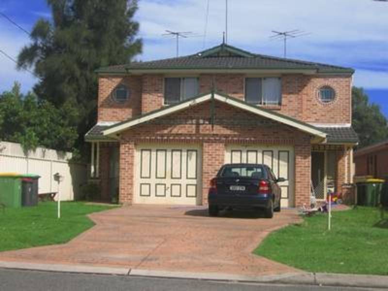 1A Freda Street, Picnic Point NSW 2213