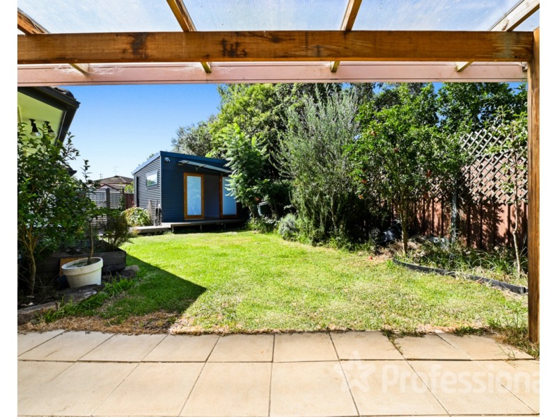 8/8 Ritchie Road, Yagoona NSW 2199