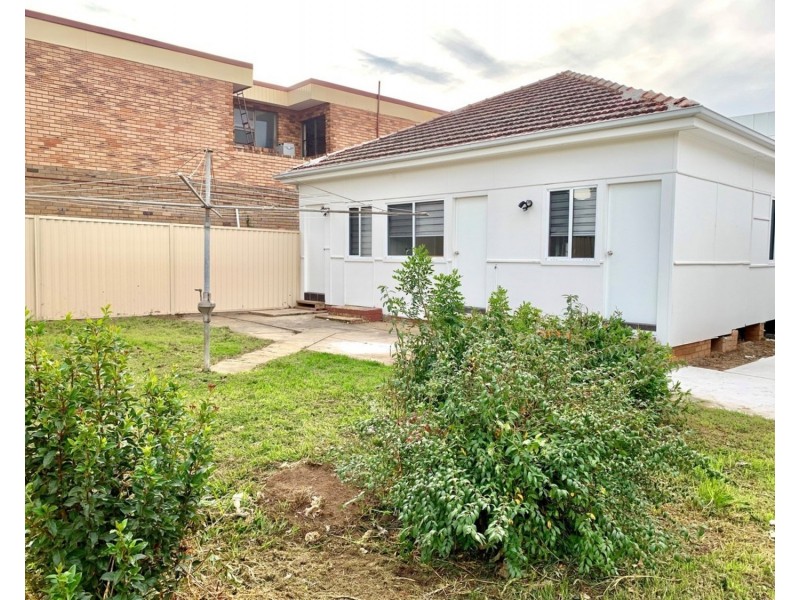 9 Macarthur Avenue, Revesby NSW 2212