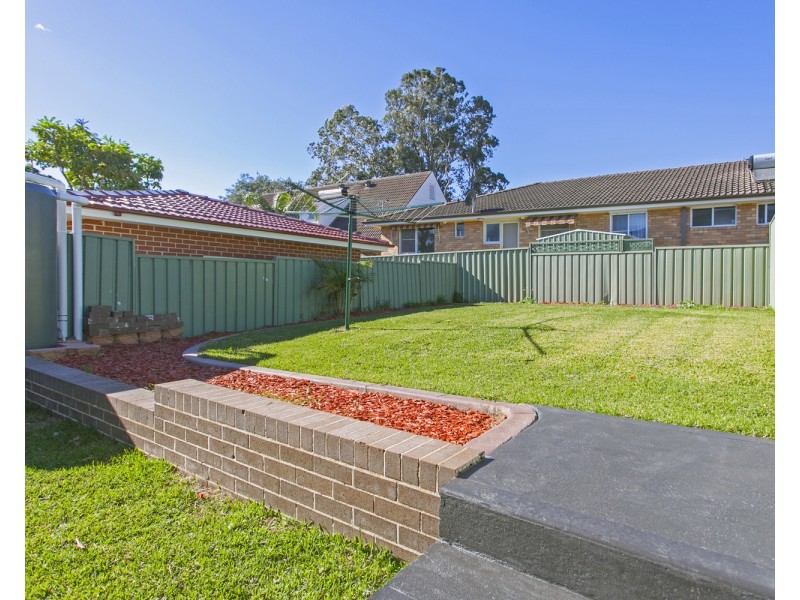 7 Tyalgum Avenue, Panania NSW 2213