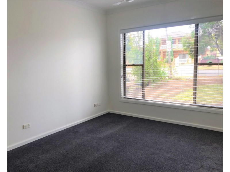 64 Picnic Point Road, Picnic Point NSW 2213