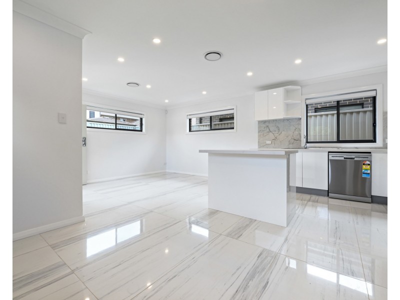 1/61A Queen Street, Revesby NSW 2212