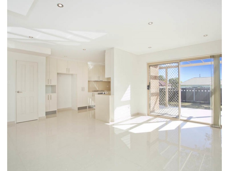 4a Truscott Avenue, Panania NSW 2213