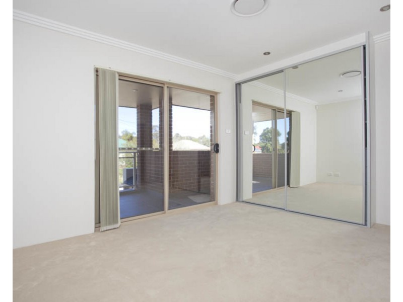 4a Truscott Avenue, Panania NSW 2213