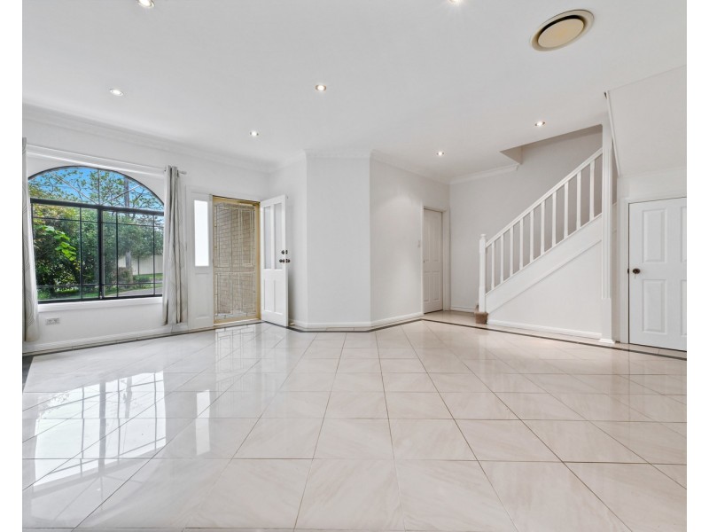 24 Adelaide Road, Padstow NSW 2211