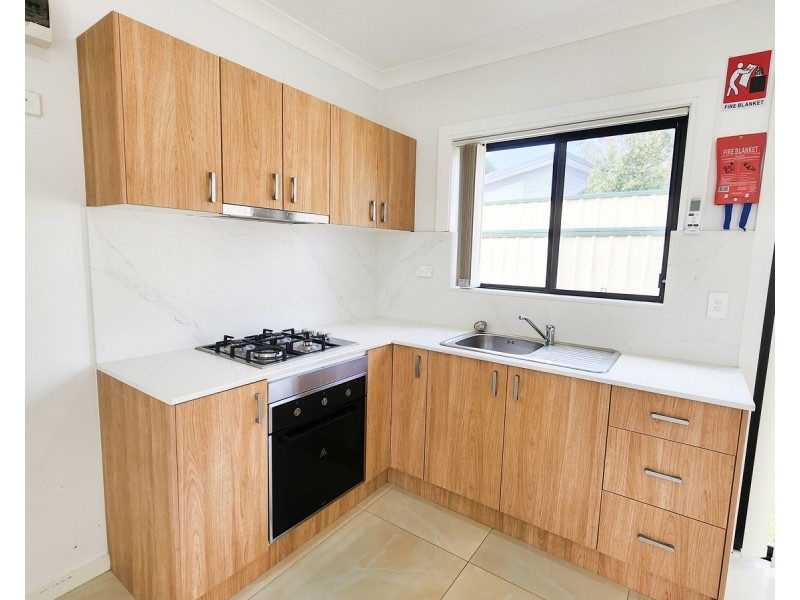5A Peerless Close, Ingleburn NSW 2565