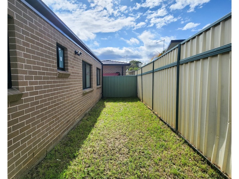 5A Peerless Close, Ingleburn NSW 2565