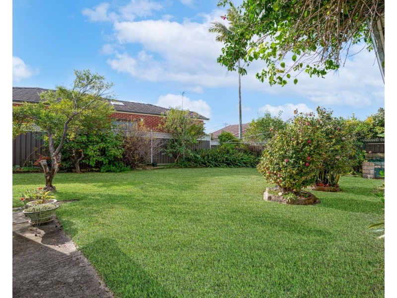 12 Burley Road, Padstow NSW 2211