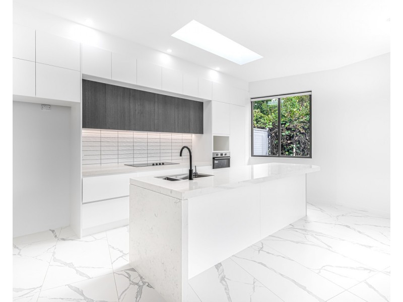 7A Samoa Avenue, Picnic Point NSW 2213