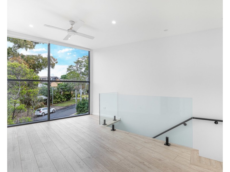 7A Samoa Avenue, Picnic Point NSW 2213