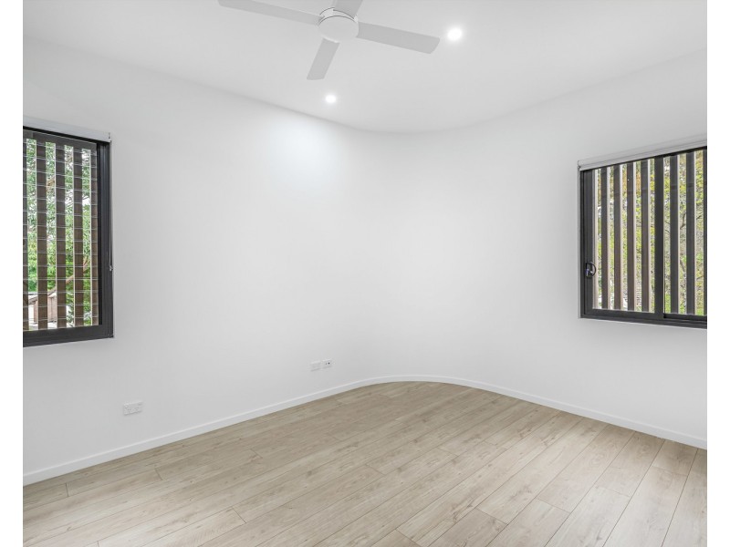 7A Samoa Avenue, Picnic Point NSW 2213