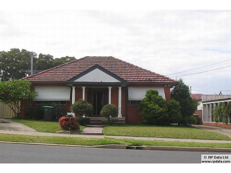 120 Gibson Avenue, Padstow NSW 2211