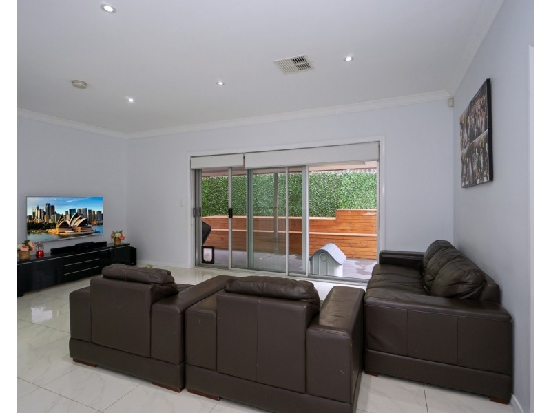 1000 Henry Lawson Drive, Padstow Heights NSW 2211