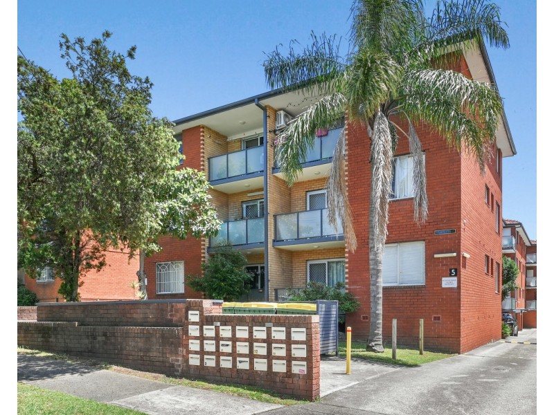 20/5 Phillip Street, Roselands NSW 2196