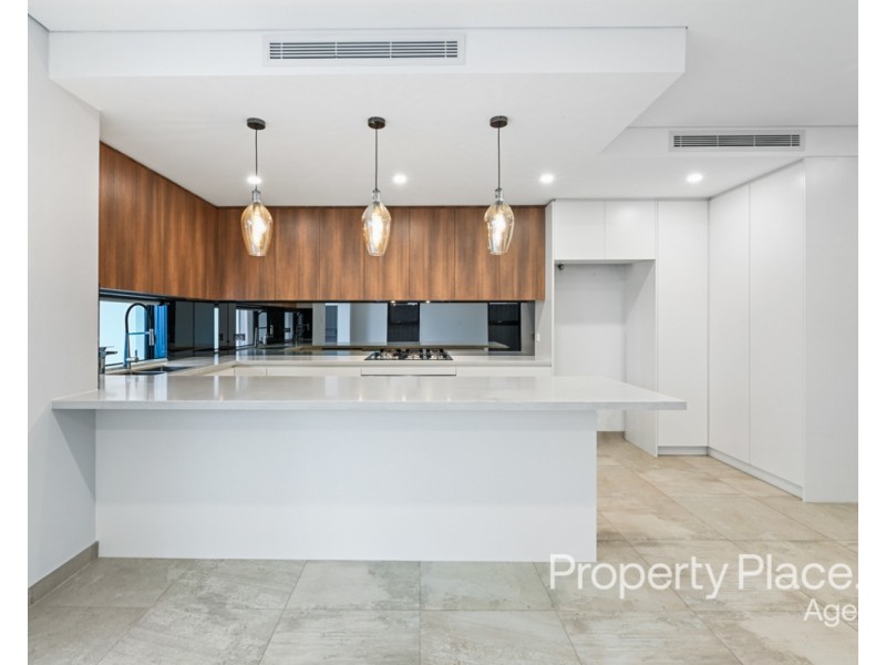 21 Thomas Street, Picnic Point NSW 2213