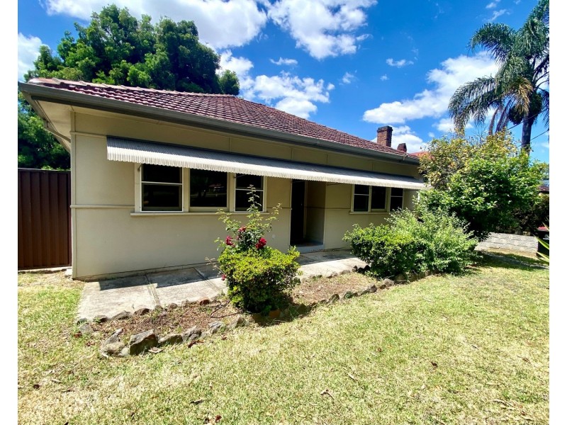 172 Gibson Avenue, Padstow NSW 2211