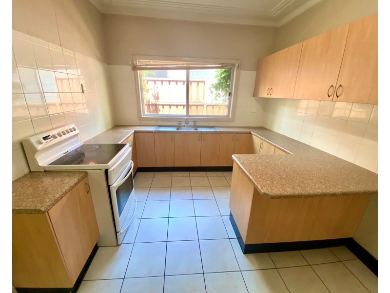 172 Gibson Avenue, Padstow NSW 2211