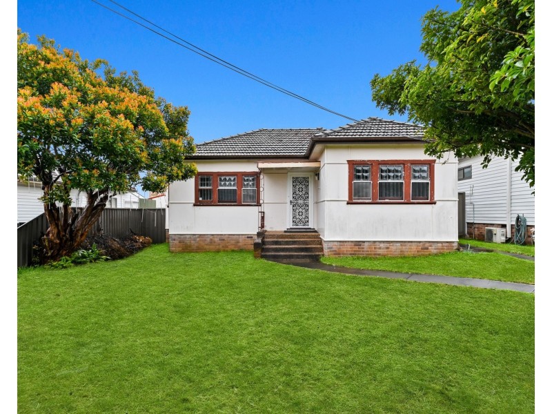 11 Alice Street, Padstow NSW 2211