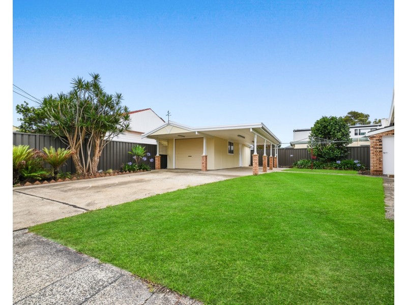 7 Armentieres Avenue, Milperra NSW 2214