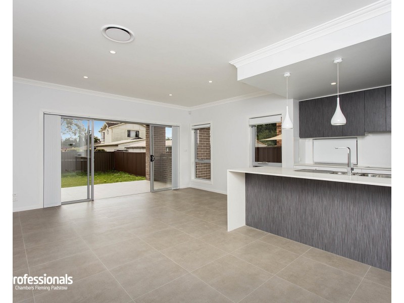 7 Pozieres Avenue, Milperra NSW 2214