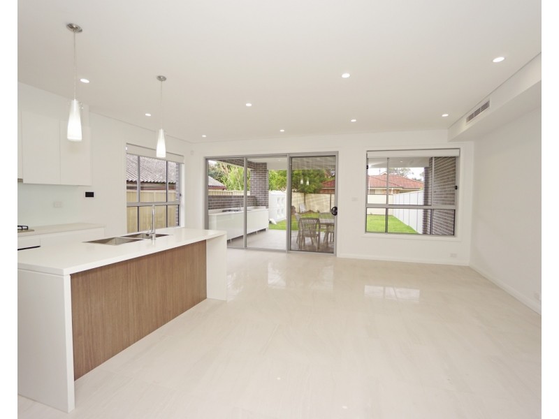 5a Spring Street, Padstow NSW 2211