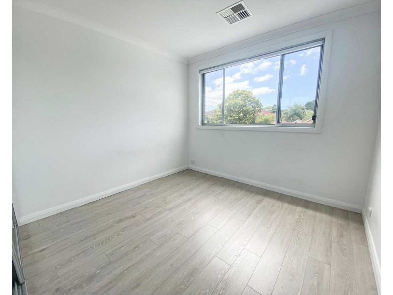 5a Spring Street, Padstow NSW 2211