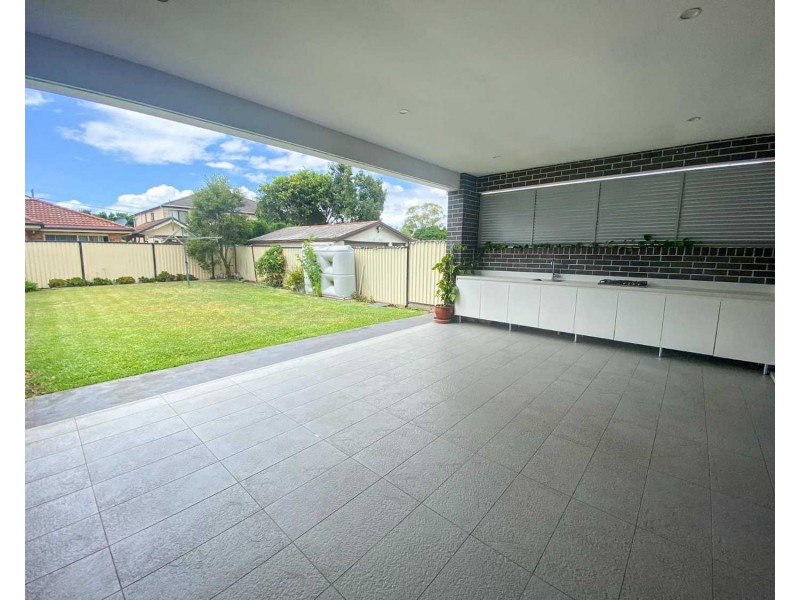 5a Spring Street, Padstow NSW 2211