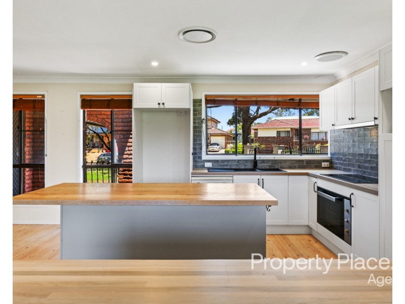 9 Goolagong Ct, Milperra NSW 2214