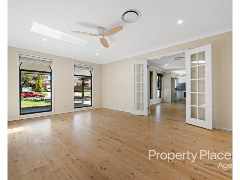 9 Goolagong Ct, Milperra NSW 2214
