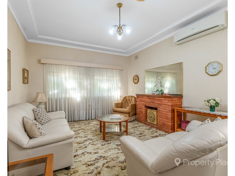 11 Chick Street, Roselands NSW 2196