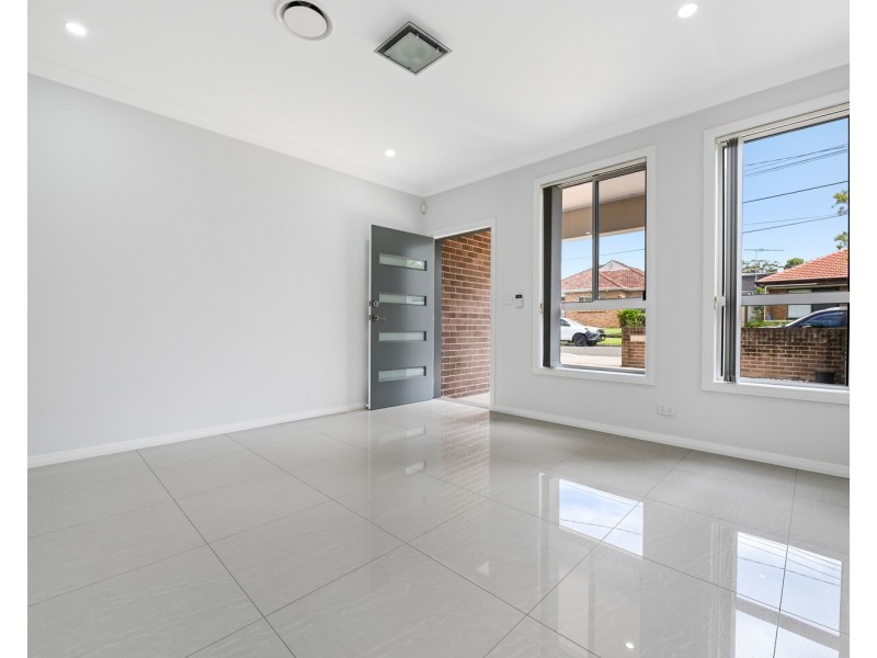 11A  Atkinson Avenue, Padstow NSW 2211