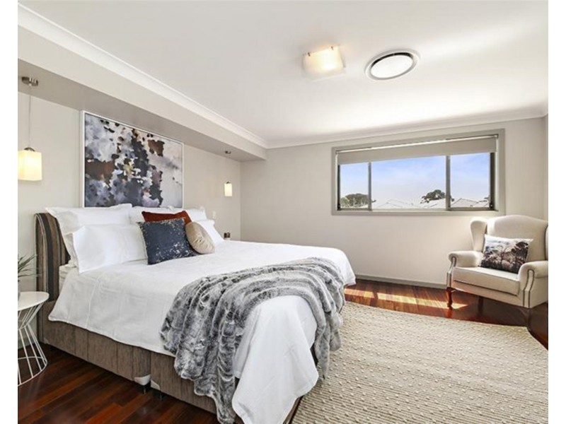 22 Robb Street, Revesby NSW 2212