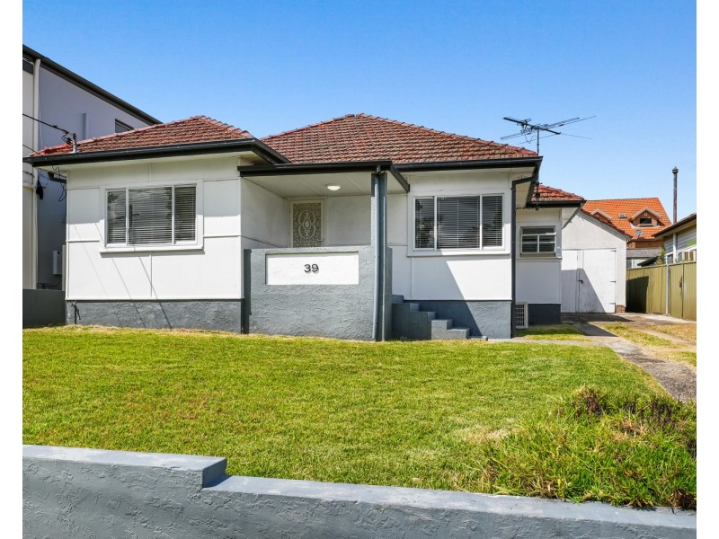 39 Springfield Street, Padstow NSW 2211
