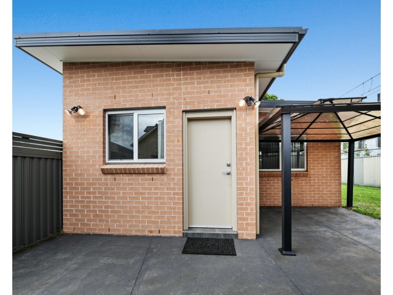 21a Montgomery Avenue, Revesby NSW 2212