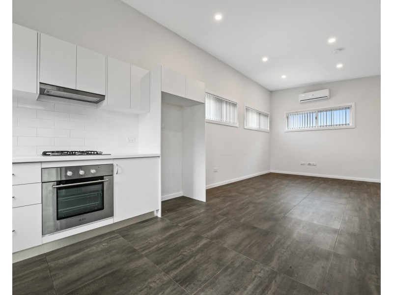 21a Montgomery Avenue, Revesby NSW 2212