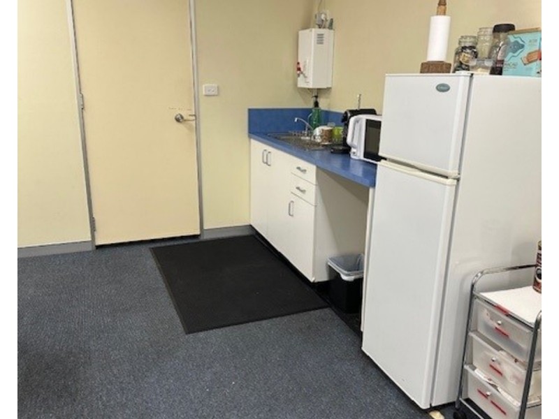 6 Fisher Place, Narwee NSW 2209