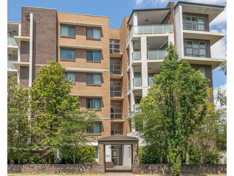 18/96 Nuwarra Road, Moorebank NSW 2170