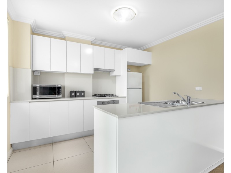 18/96 Nuwarra Road, Moorebank NSW 2170