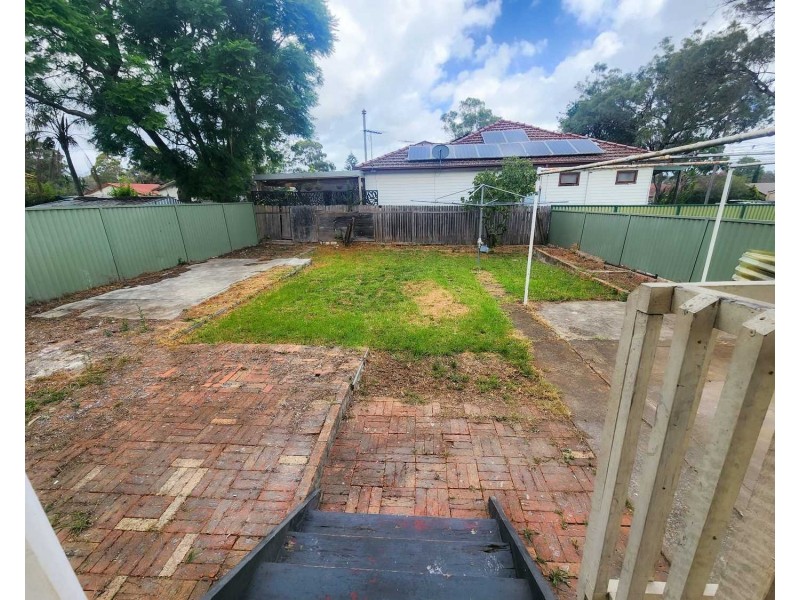 15a Uranus Road, Padstow NSW 2211