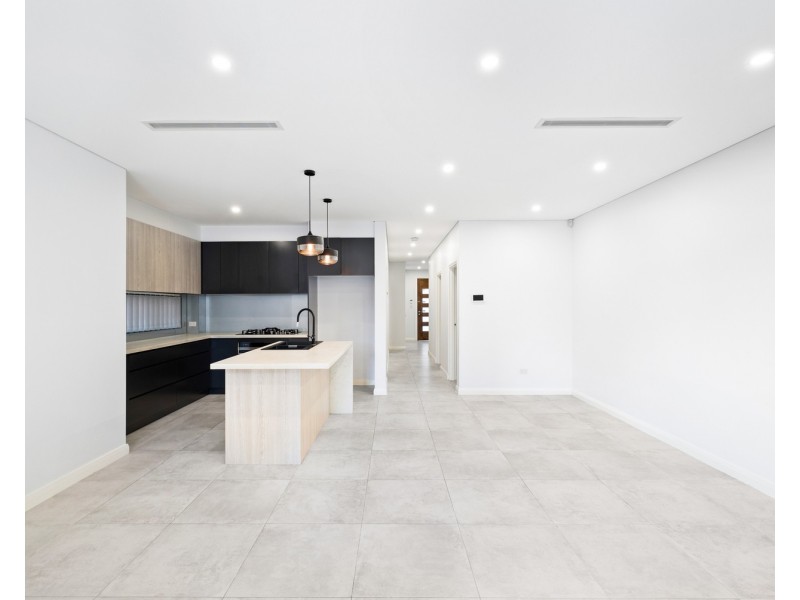 34 Laundess Avenue, Panania NSW 2213