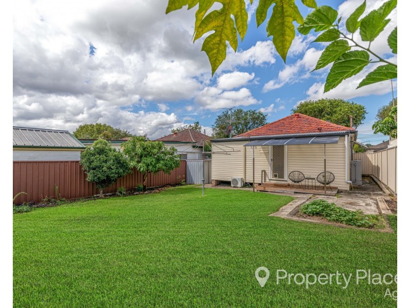 23 Hardy Avenue, Riverwood NSW 2210