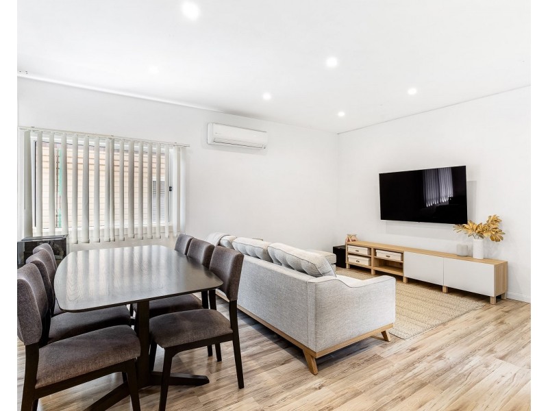 16 Bonds Road, Riverwood NSW 2210