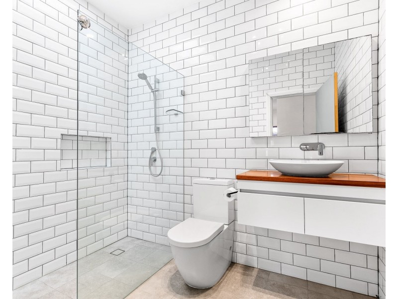 16 Bonds Road, Riverwood NSW 2210