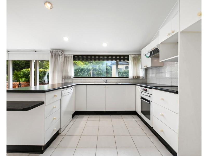 37 Austin Boulevard, Picnic Point NSW 2213