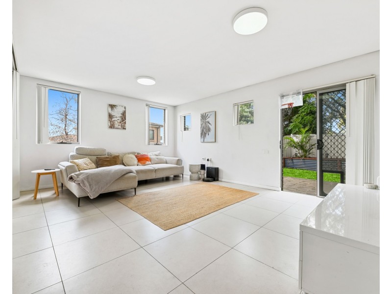 27/96 Nuwarra Road, Moorebank NSW 2170