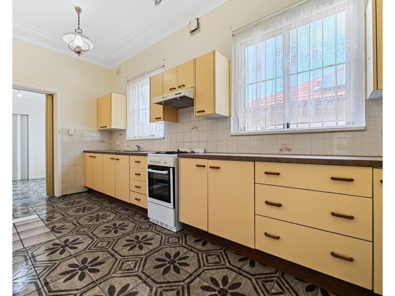 53 McGirr Street, Padstow NSW 2211