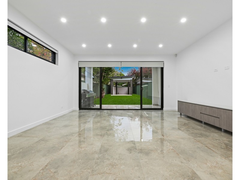 964 Henry Lawson Drive, Padstow Heights NSW 2211